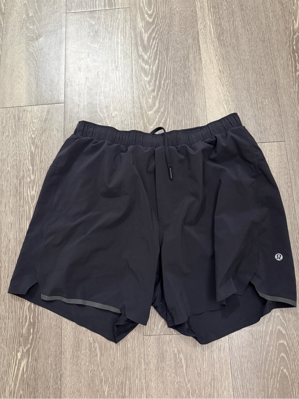 lululemon athletica Men's Black Athletic Running Shorts